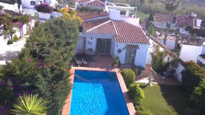 BONITA VILLA EN NERJA CASA PALOMAS Nerja